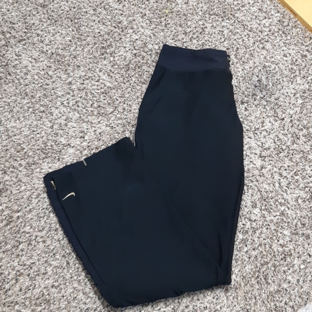 Nike Women's Dry Fit Athletic Pants - EUC